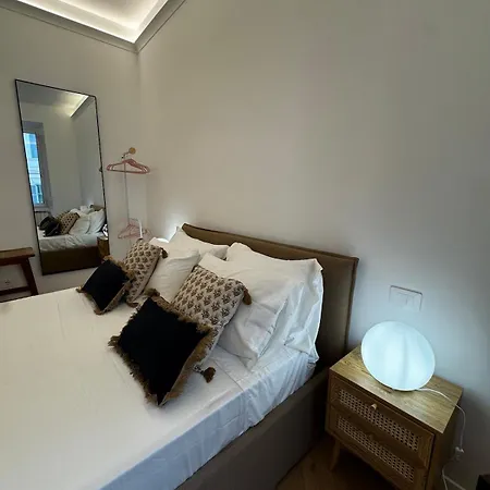 דירה The Retreat - 2bdr Colosseum Monti District רומא