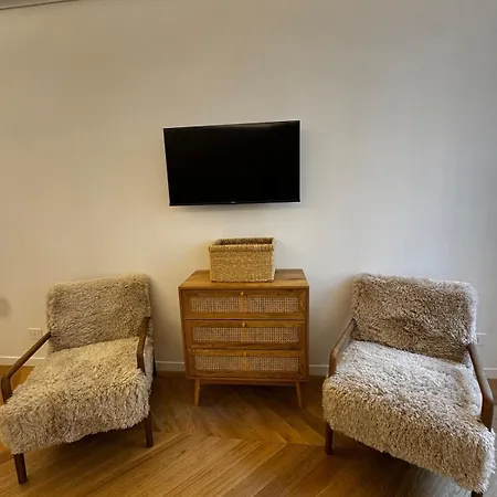 דירה The Retreat - 2bdr Colosseum Monti District רומא