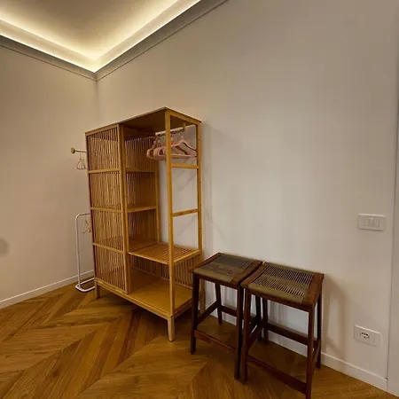 The Retreat - 2bdr Colosseum Monti District * רומא